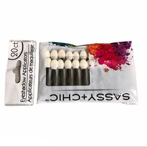 Eyeshadow Applicators Oval Sponge Tipped White 20c